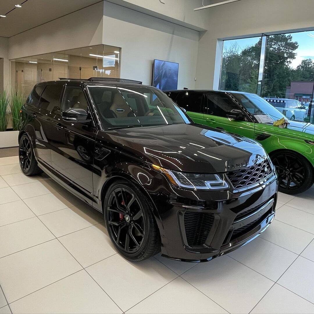 landroverparsippany_243138505_225919742888440_8476143223059833041_n.jpg