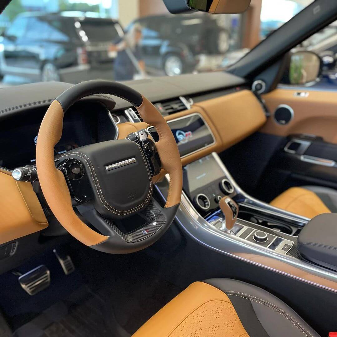 landroverparsippany_243283183_410468013824387_5129589930714665432_n.jpg