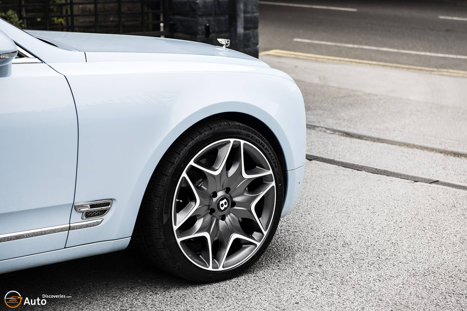 R86_9753-2.jpg