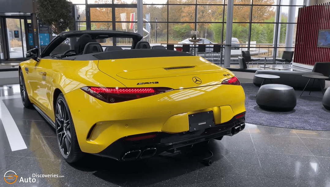 2022 Mercedes-AMG SL63 V8 Yellow & Black, Elegant