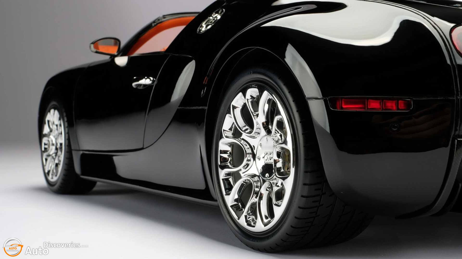3-amalgam-bugatti-veyron-grand-sport-1-8-scale-replica-10.jpg