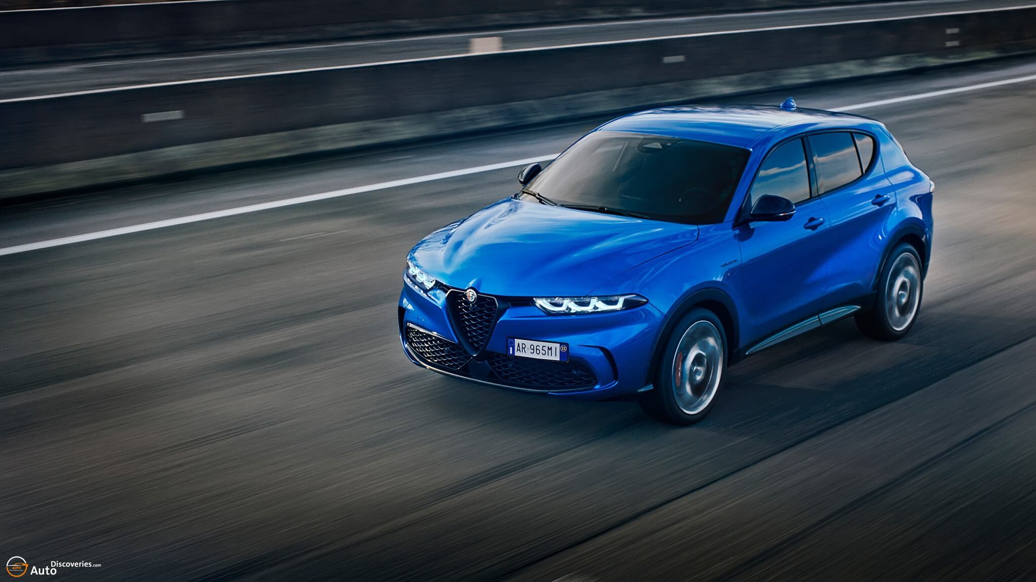 2023 Alfa Romeo Tonale Drops Pair of Doors, Morphs Into Quirky yet Stylish Spider