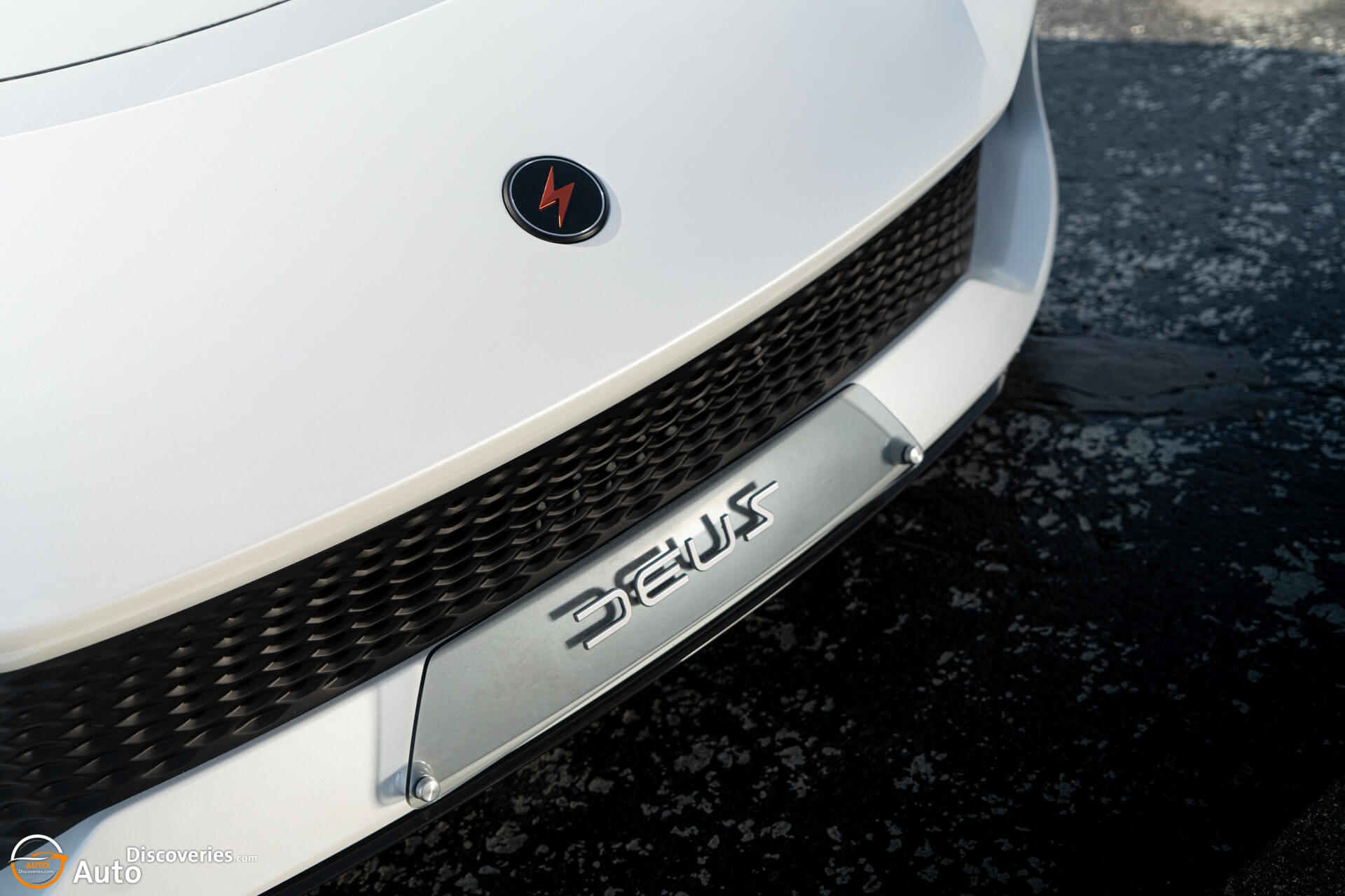 DEUS Vayanne Is An Electric Hypercar With Over 2,200 HP That’s Limited To 99 Units