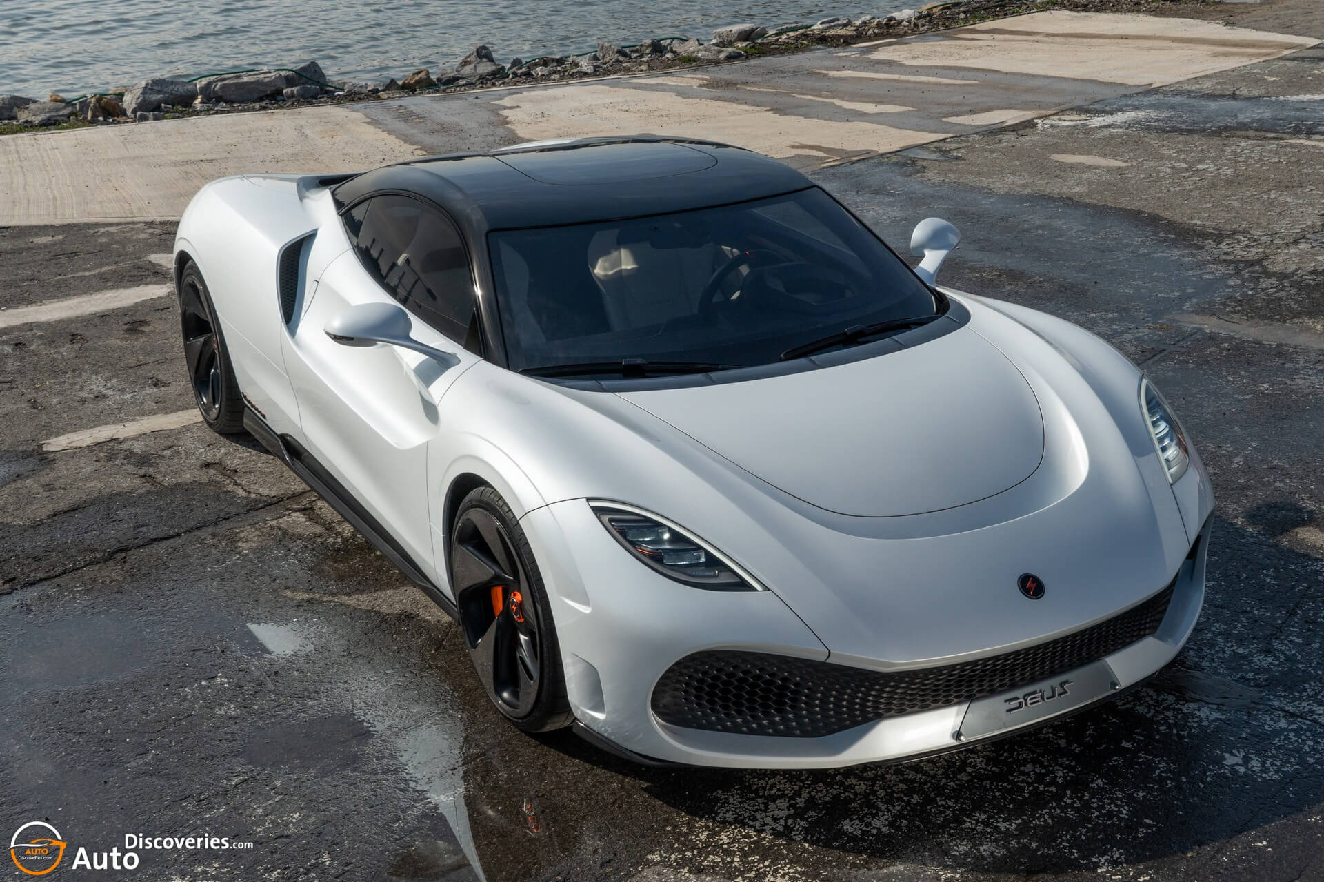 DEUS Vayanne Is An Electric Hypercar With Over 2,200 HP That’s Limited To 99 Units