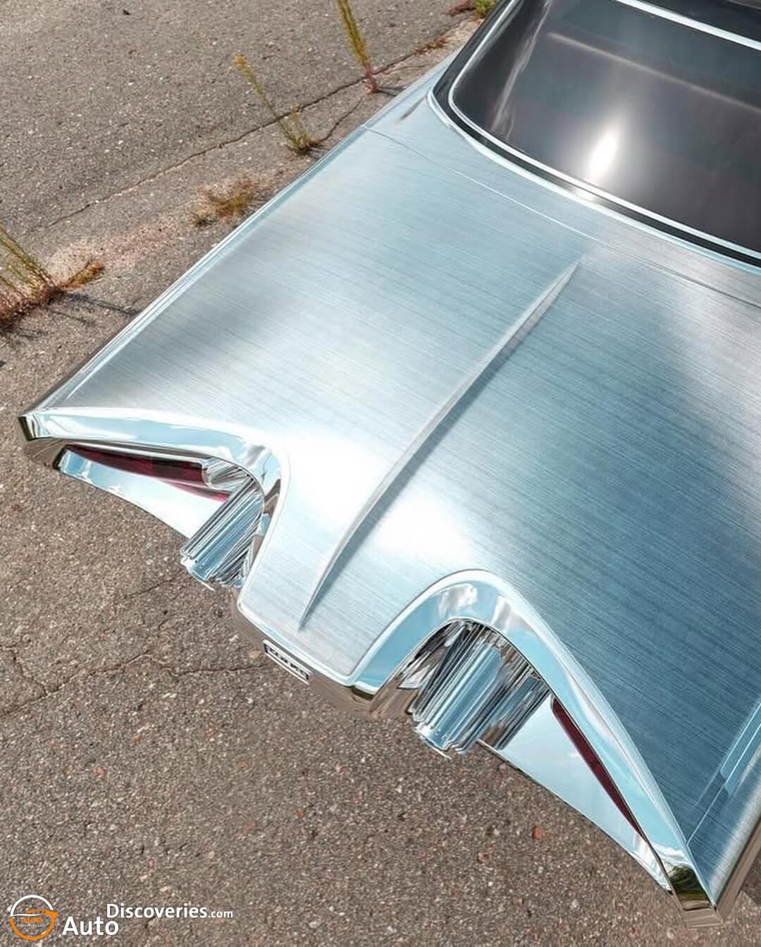 7-auto-discoveries-1963-chrysler-turbine-car-and8211-a-revolutionary-experiment-in-automotive-history.jpg